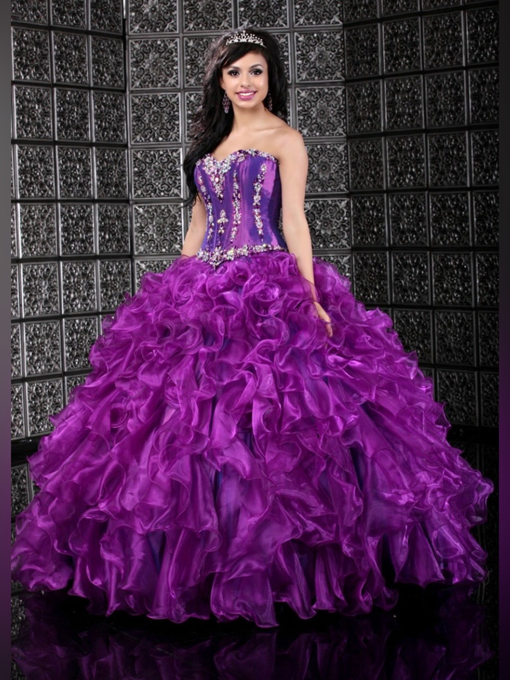 Q By Da Vincy Quinceañera Style Dress Size 8